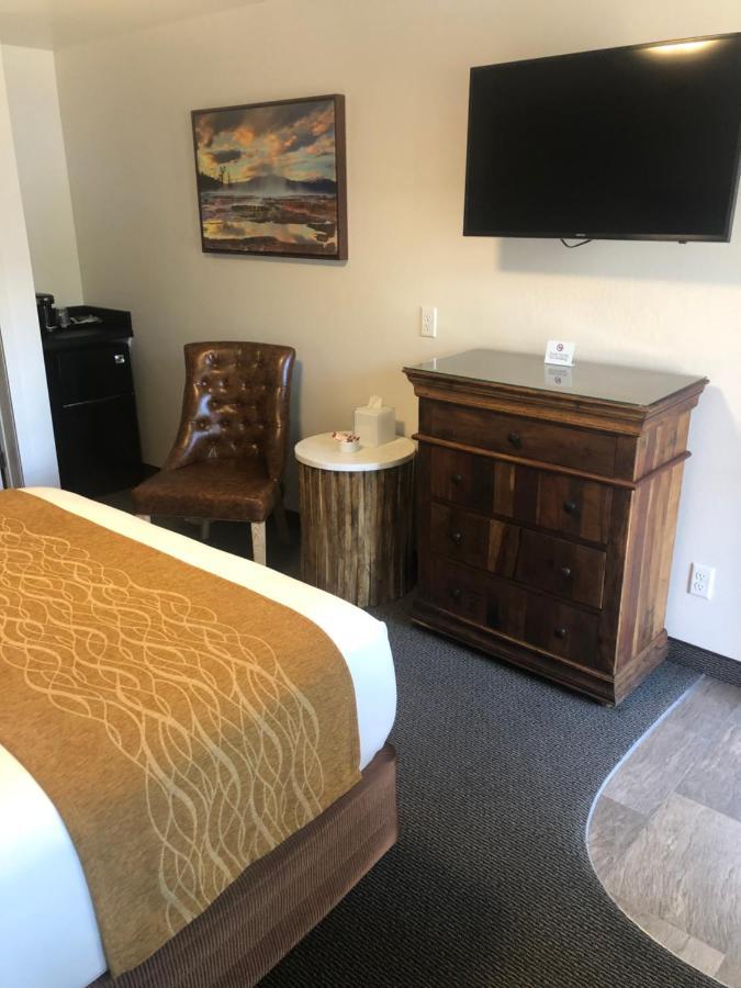 The Roosevelt Hotel - Yellowstone ガーディナー エクステリア 写真
